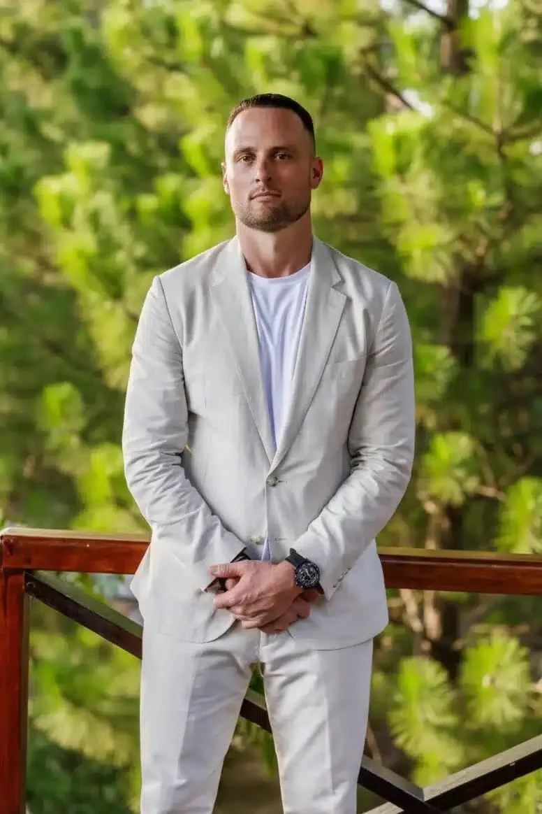 Dr. Micah Craig, Medical Director of Stem Nova Network